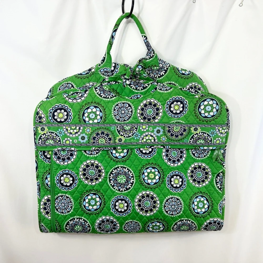 Vera Bradley Hanging Garment Bag Green Medallion Quilted Cotton Travel Vacation